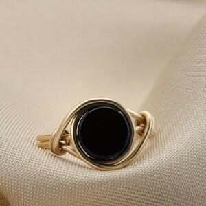 Black Onyx Knot ring, Handmade ring, Onyx ring, wire wrapped ring image 4