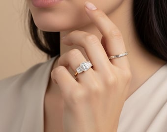 Lab Diamond Engagement Ring, Emerald Cut, Art Deco (14K Gold)