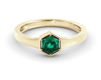 Geometric Onyx Ring - 14K Gold Hexagon Cut Statement Jewelry