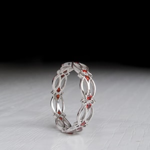 Silver Celtic Ring - Eternity Ring - Garnet Ring - red gemstone - Sterling Ring - Anniversary - texture - pattern - victorian - gothic
