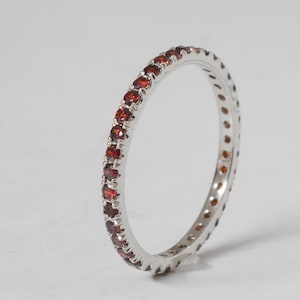 Dark Red Garnet Eternity ring, January birthstone gift idea, stacking ring, eternity band set with natural gemstone, Solid gold ring, Size