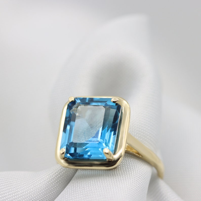 Vintage ring London blue topaz 14K Gold ring Rose gold ring Gemstone ring prong setting Solitaire ring Large gem image 1