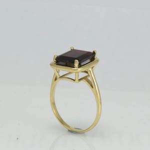 Solitaire Red Garnet ring image 3