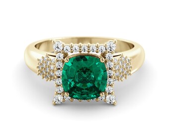 Kussengeslepen smaragdgroene diamanten ring