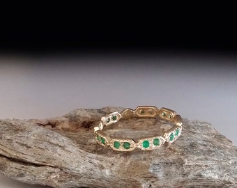 Emerald Eternity ring -  Green stone ring - thin band - dainty gold ring - stacking ring