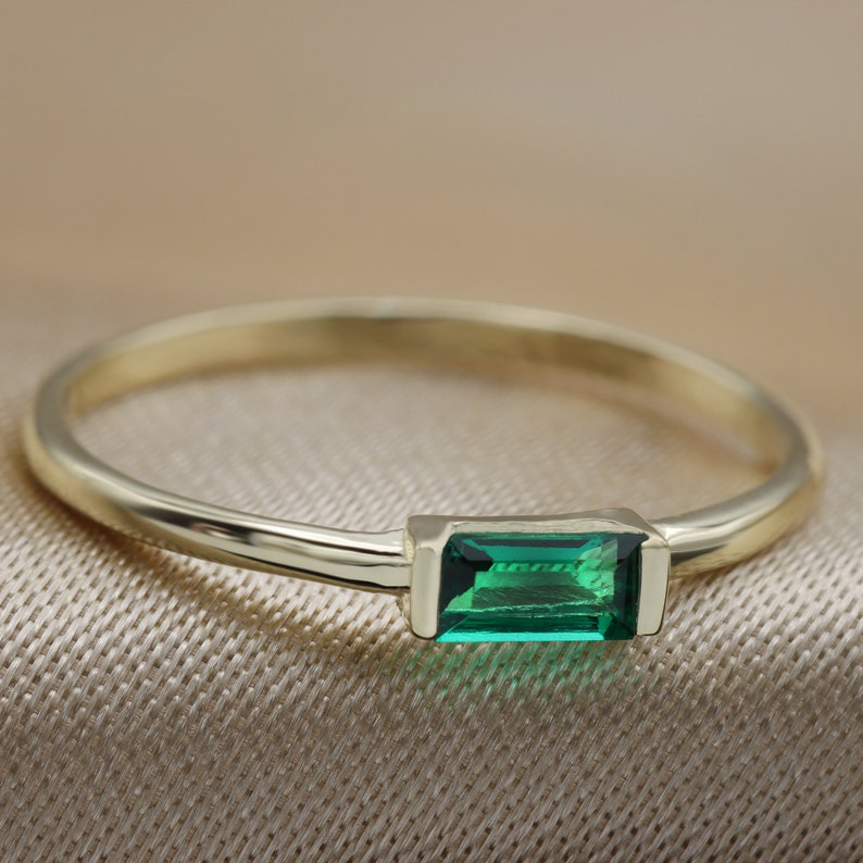 Emerald baguette ring, gold emerald ring, dainty emerald ring, 14 Karat gold ring , may birthstone, image 2