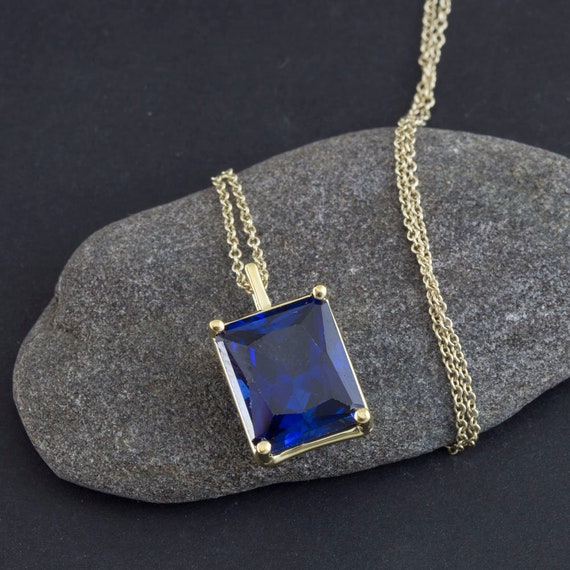 24 in Mens Diamond and Black Sapphire Pendant | Shane Co.