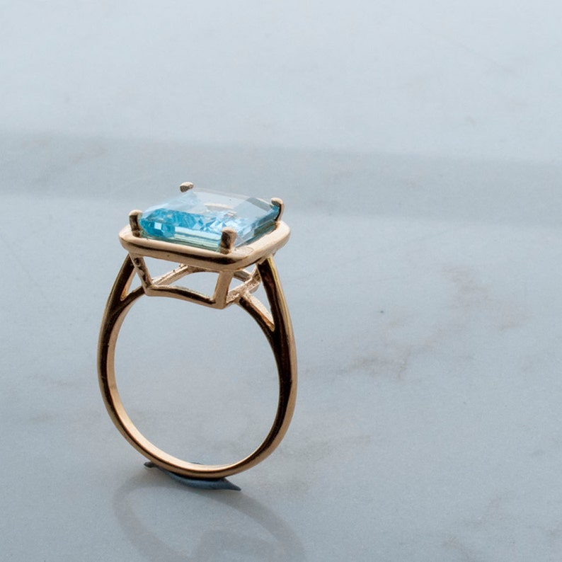 Blue Topaz Gold Ring Square stone Swiss Blue Topaz Blue gemstone Prong setting Rectangular ring Statement ring something blue image 2