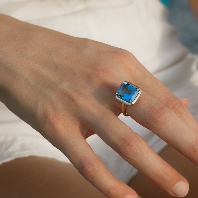Vintage ring London blue topaz 14K Gold ring Rose gold ring Gemstone ring prong setting Solitaire ring Large gem image 6