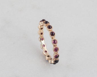 Garnet Eternity ring, 14 Karat Yellow Gold Ring, Anniversary ring, Bridesmaid ring, Natural gemstones, January birthstone, cabochon, Custom