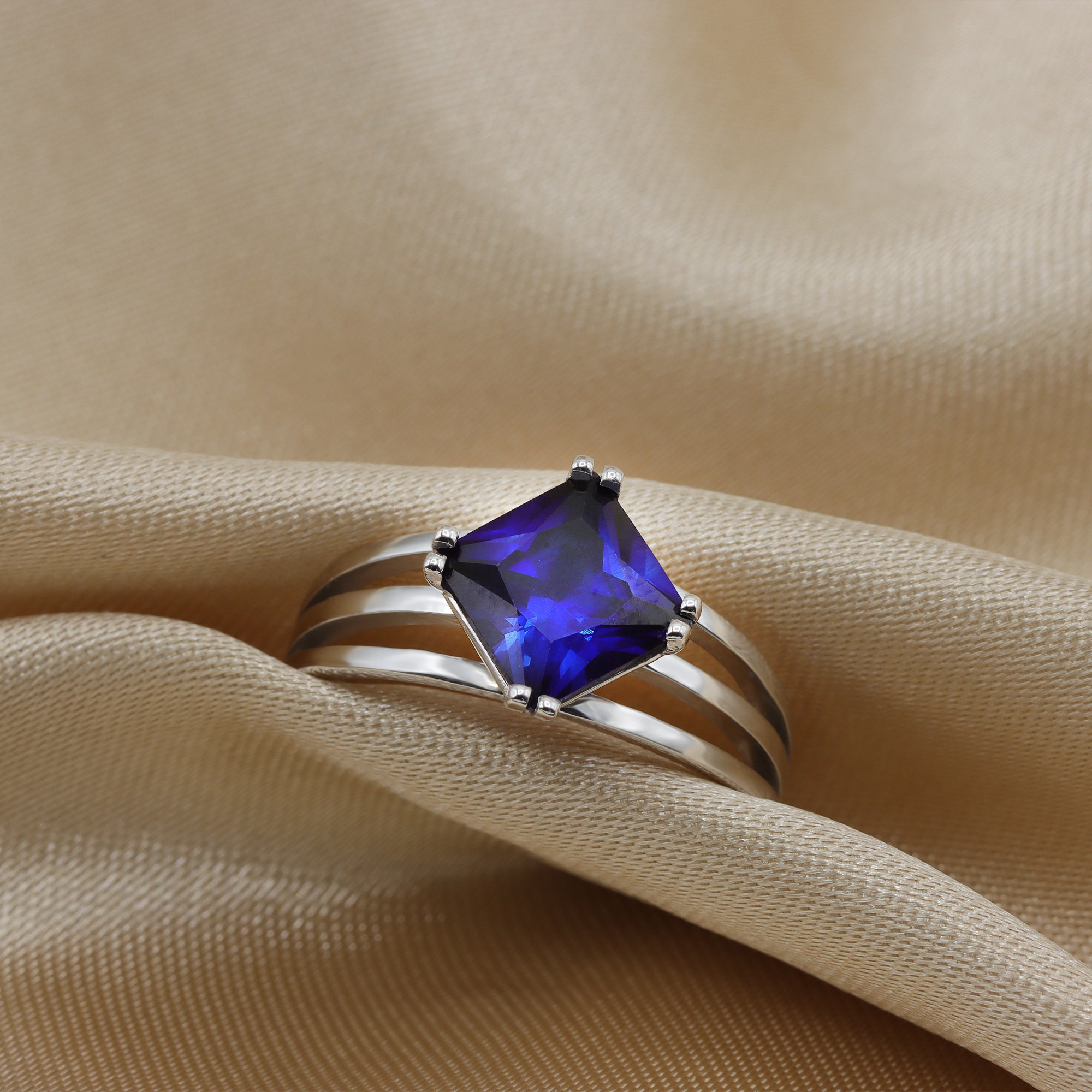 Baguette Cut Sapphire Wedding Ring in 14k or 18k Rose Gold Sapphire Engagement Ring Natural Gemstone Ring Blue Stone,September Birthstone