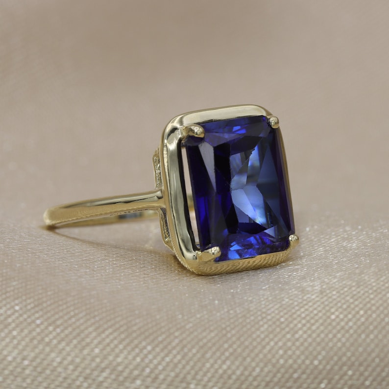 Solitaire Blue Sapphire ring image 1