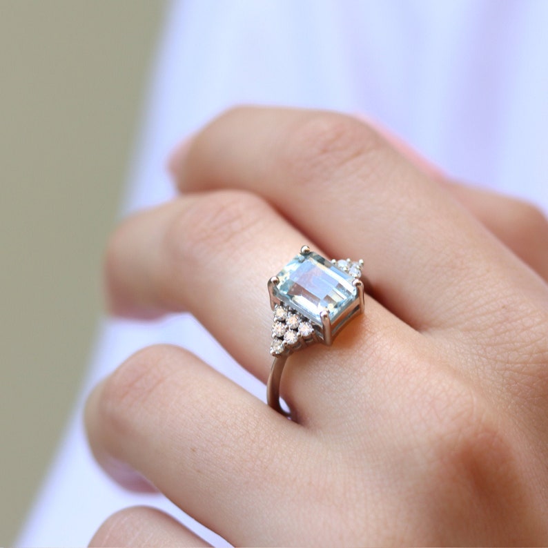 Aquamarine and Diamonds ring, 14K Gold ring, art deco ring, Vintage ring, Solitaire ring, Aquamarine, Diamonds image 4