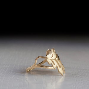 Acorn and oak leaf Solid Gold Ring Leaves ring leaf ring 14K Gold ring statement ring vintage ring image 3