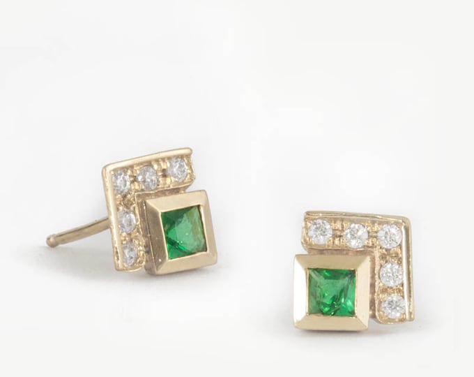Santa Fe With Dual Cactus Flower Silver Plate Nail Head
