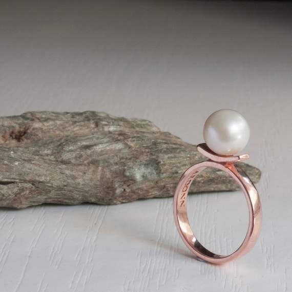 Pearl ring, rose gold pearl ring, gold pearl ring, vintage pearl ring, solitaire pearl ring