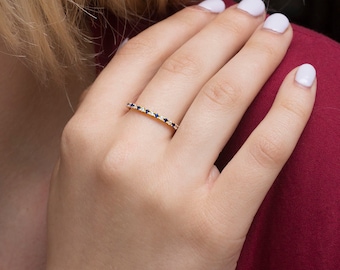 3/4 Eternity Ring with Alternating Blue Sapphires and diamond - Blue Sapphire - diamonds - Diamond ring