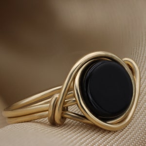 Black Onyx Knot ring, Handmade ring, Onyx ring, wire wrapped ring image 2
