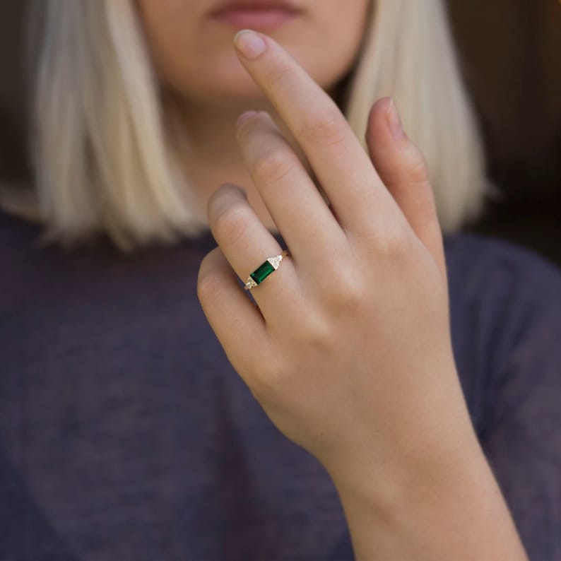 Baguette Emerald and Diamond ring, Baguette Emerald, round Diamonds. dainty ring, Green Gemstone 14K Gold ring 