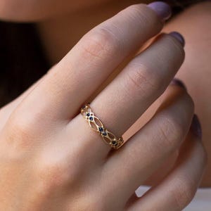 Vintage Keltischer Ring - Saphir Ring - Blaue Steine Ring - Blauer Stein - Blauer Ring - Saphir Ring - Blauer Ring - Textur - Muster