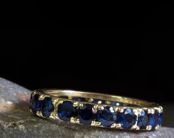 Natural Sapphire Eternity Ring, Gold Sapphire ring, Blue gemstone, September birthstone, Sapphire Jewelry, Eternity sapphire engagement ring