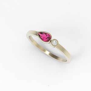 Pear Ruby diamond ring, Ruby ring, diamond ring, engagement ring, July birthstone, 14k gold ring, genuine Ruby ring, flower ring, vintage
