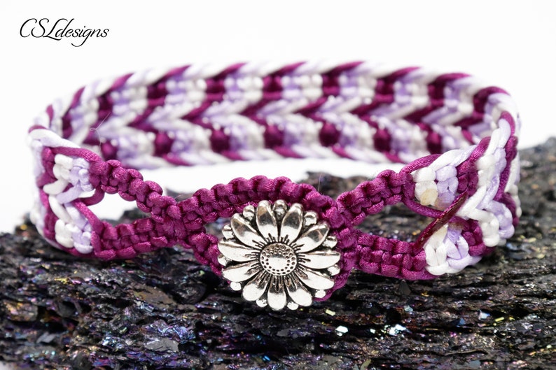 Chevron friendship macrame bracelet tutorial image 2