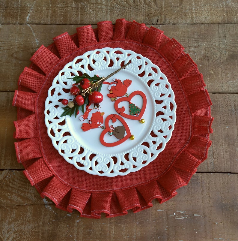 Christmas Ruffled Round Placemats Red Tablemats Burlap Plate Etsy