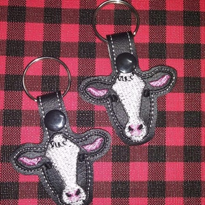 Holstein Cow Key Fob - EMBROIDERY FILE