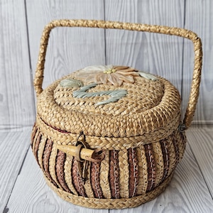 Cesta de costura chinesa vintage feita à mão