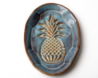 Pineapple pottery spoon rest also perfect for tea bag, jewelry, keys or coins. 4"x 6" stoneware pottery awesome rustic blue glaze finish.