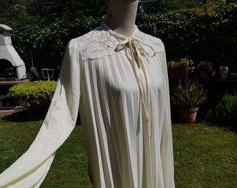 Chemise de nuit jaune clair beige plissée vintage des années 80 en dentelle romantique femmes vêtements chics pour la nuit femme enceinte