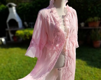 Dressing gown and cape 40s elegant vintage pink pleated lingerie dressing gown for bride shabby chic pleated chic lace diva chic