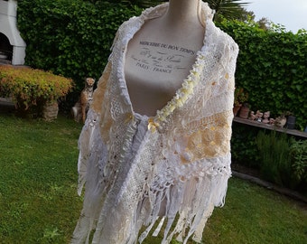 White yellow shawl shawl 60s vintage shabby chic crochet Bride shabby chic wedding bride romantic floral ceremony stole