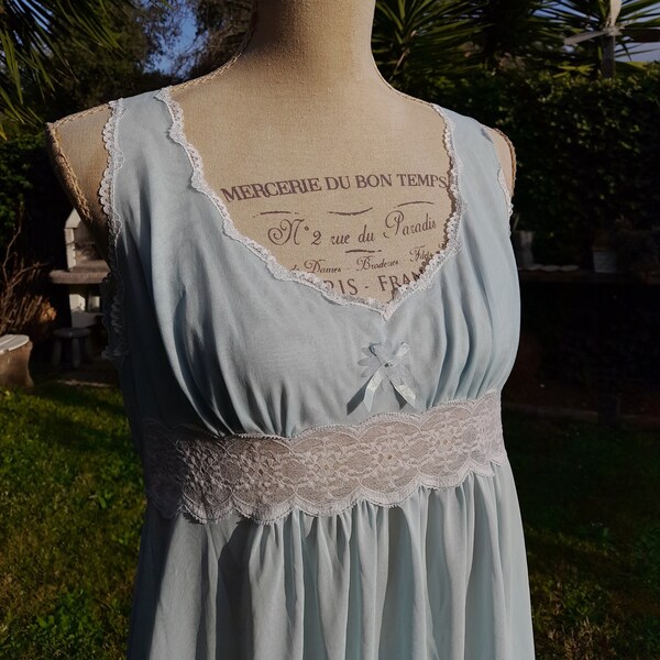 Light blue vintage shabby chic nightdress 80s wedding romantic bride chic woman nightgown elegant lace romantic night