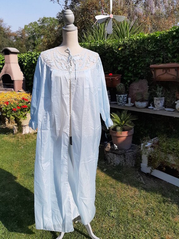 Light blue robe vintage shabby chic lace dressing… - image 7