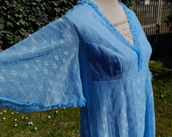Vintage antikes hellblaues Spitzennachthemd 50er Jahre Nachthemd schicke Frau Braut Hochzeit Shabby Chic Nachthemd frischer Chiffon nostalgische Braut
