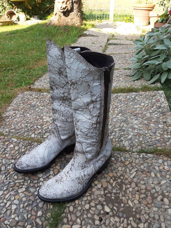 Boots vintage white leather woman crust 80s style