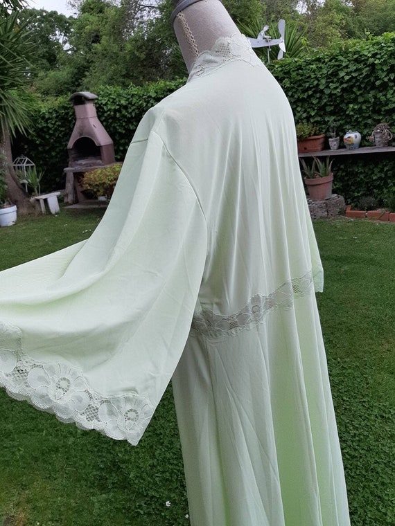 Dressing gown delicate green vintage 40s shabby c… - image 9