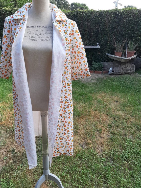 Vintage dressing gown 60s flowers orange yellow d… - image 8