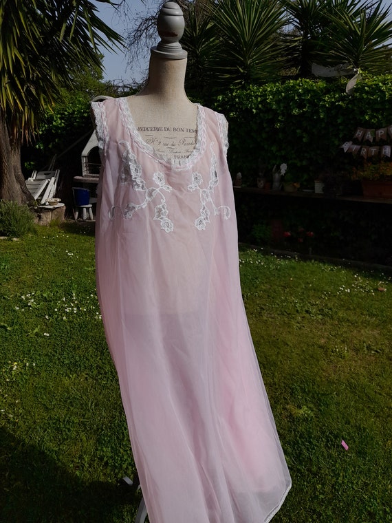 Antique Vintage 40s Baby Pink Chiffon Robe and Nightg… - Gem