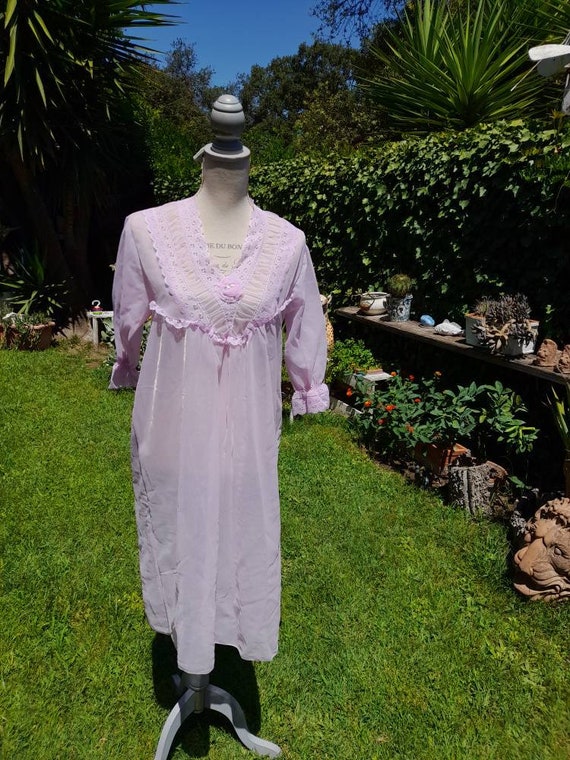 Nightgown candy pink shabby chic vintage pink lac… - image 6