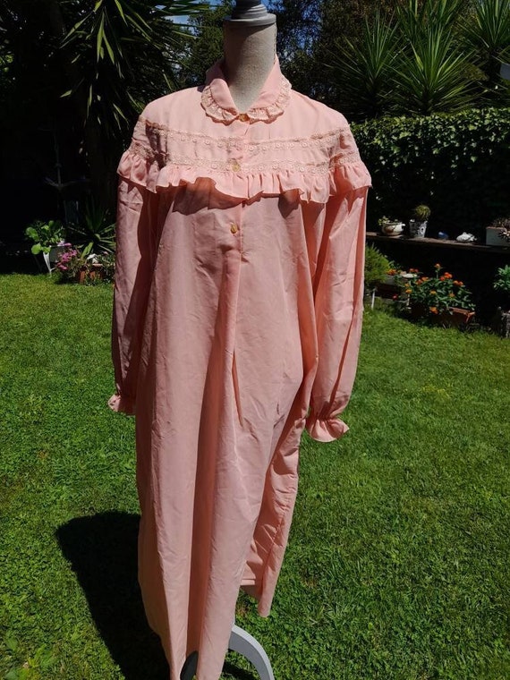 Jane Eyre style nightgown vintage 50s salmon peac… - image 3