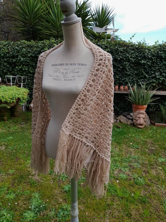 Beige shawl old Shawl vintage 70s women's stole w… - image 10
