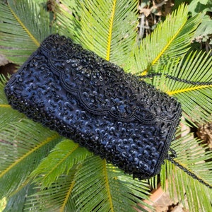 Noir poignet sac paillettes perles petite femme sac chic vintage sac 60s perles soirée chic noir sac cérémonie