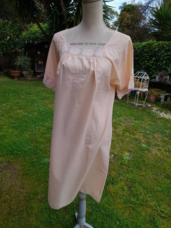 Vintage 50s salmon pink nightgown grandmother's l… - image 9
