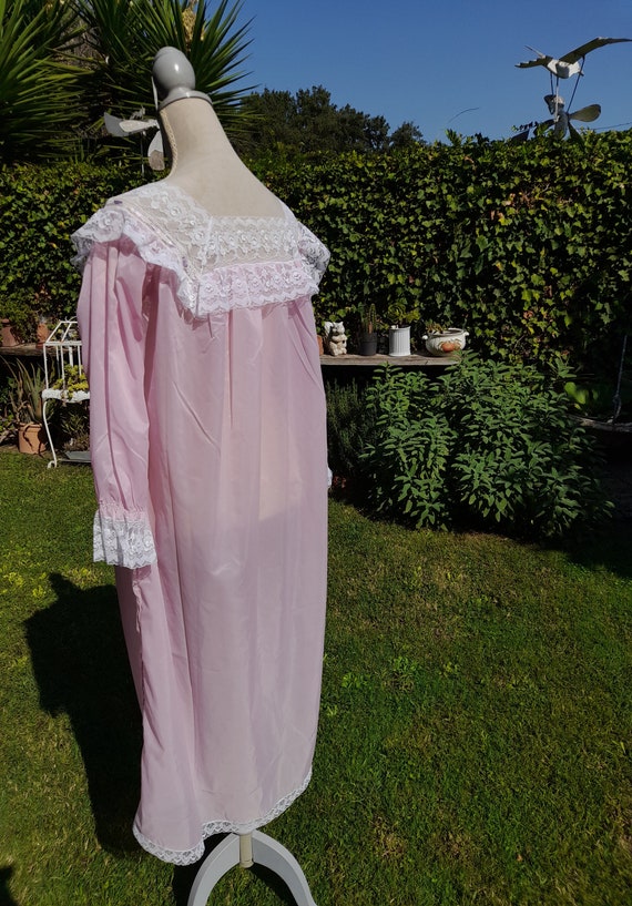 Vintage antique pink bride nightgown ruffle shabb… - image 9