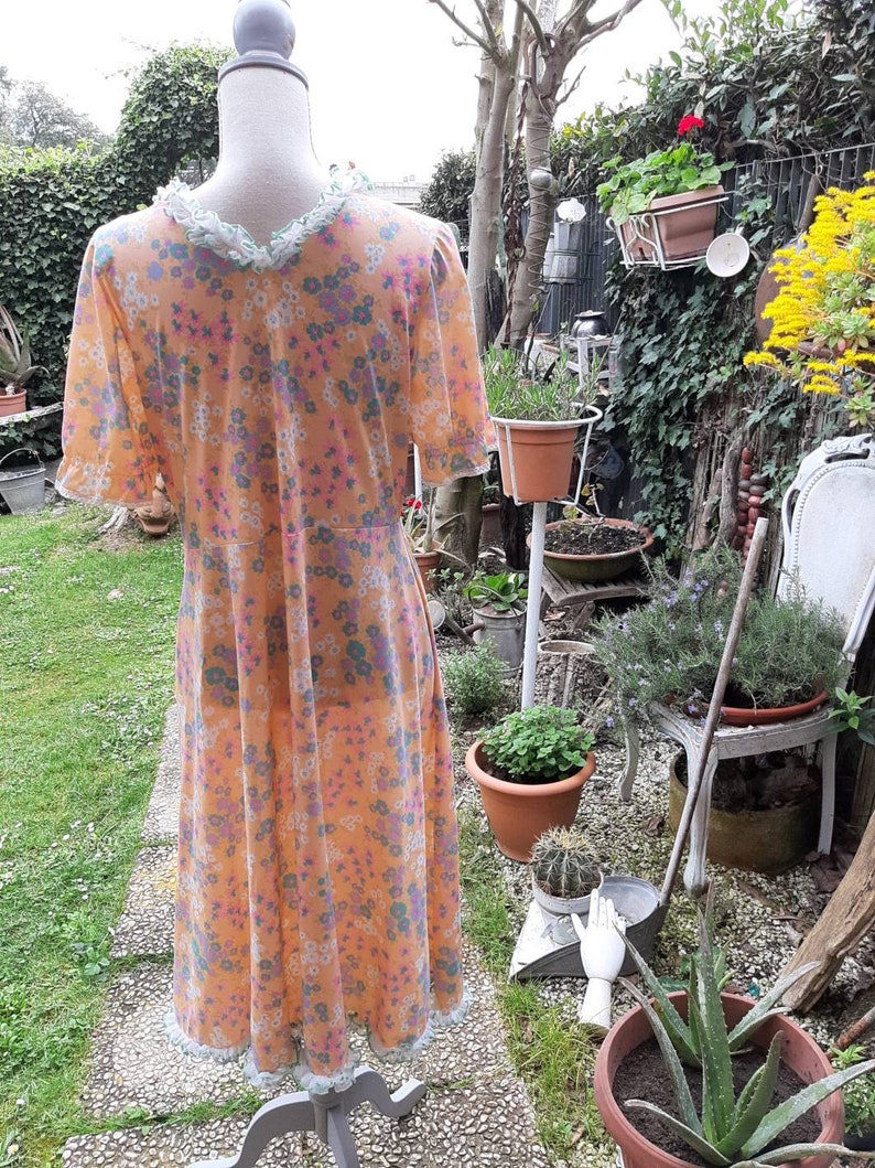 Vintage nightgown flowers wedding woman romantic woman nightgown wedding flowers orange pink green psychedelic 50s cheerful lingerie image 9