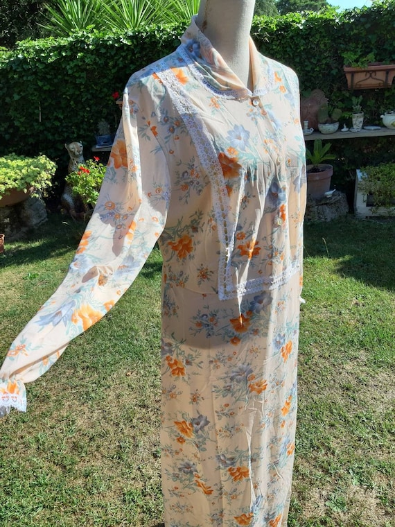 Vintage nightgown flowers bride romantic woman wom