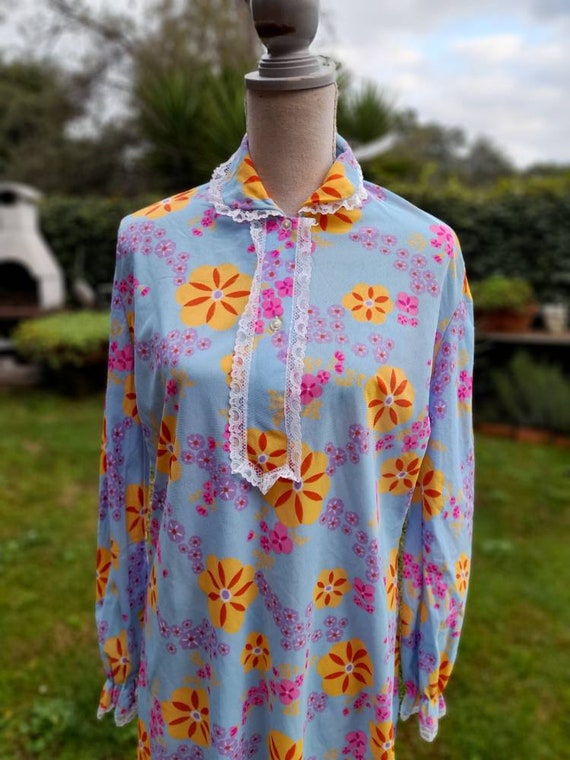 Vintage 70s short nightdress psychedelic chic flo… - image 1